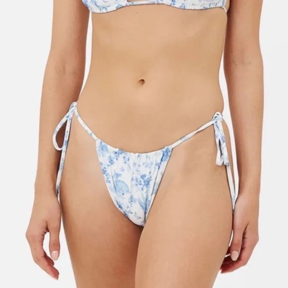 New! Frankie’s Bikinis x GIGI HADID Tia toile thong bikini bottoms 24151 - Picture 1 of 8